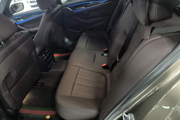 Used BMW 5 Series 2019 525Li M Sport Package