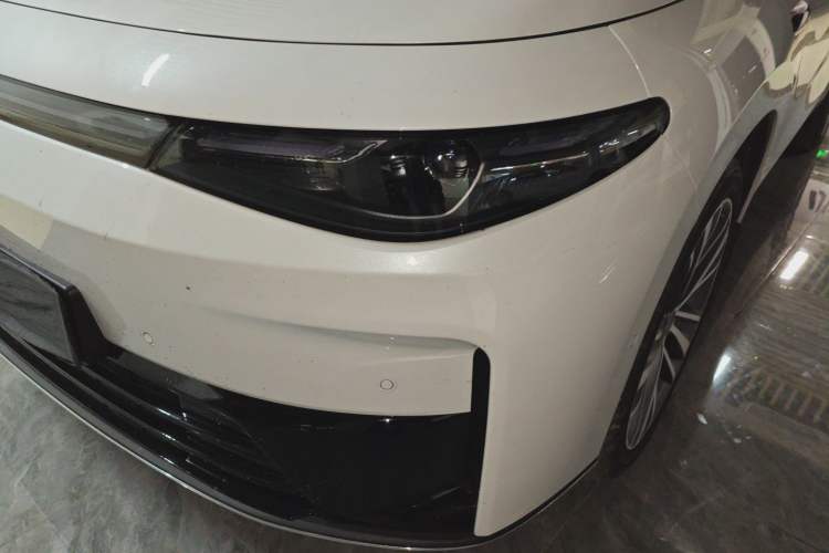 Used Leapmotor C16 2026 Pure Electric 630 LiDAR Zhizun Edition 5 Seats