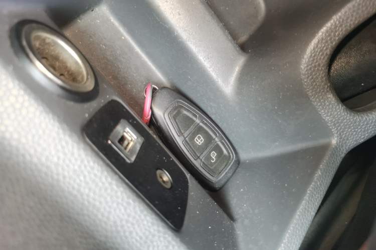 Used Ford EcoSport 2013 1.5L Automatic Prestige Model Vehicle Key