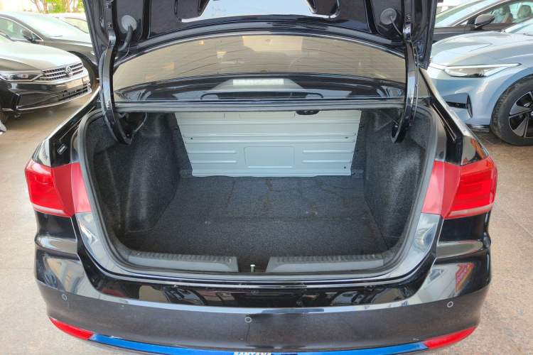 Used Volkswagen Santana 2019 1.5L Manual Comfort Edition China VI Standard
