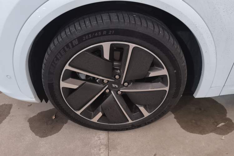 Used Li Auto L7 2025 Ultra Smart Refreshed Edition
