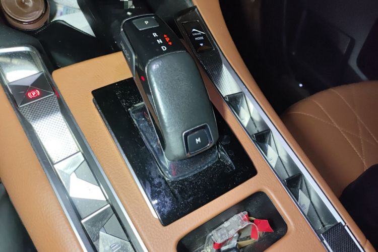 Used DS 7 2018 45THP Rivoli Pioneer Edition
