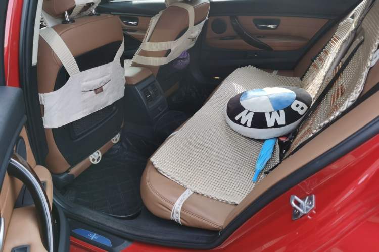 Used BMW 3 Series 2013 Facelifted 320Li Luxury Design Package Left Rear Seat