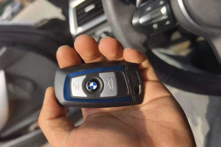 Used BMW 3 Series 2016 328i xDrive M Sport Edition
