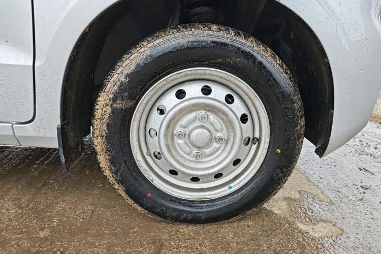 Used Wuling Hongguang V 2022 1.5L Enjoy Edition Electric-Powered LAR
