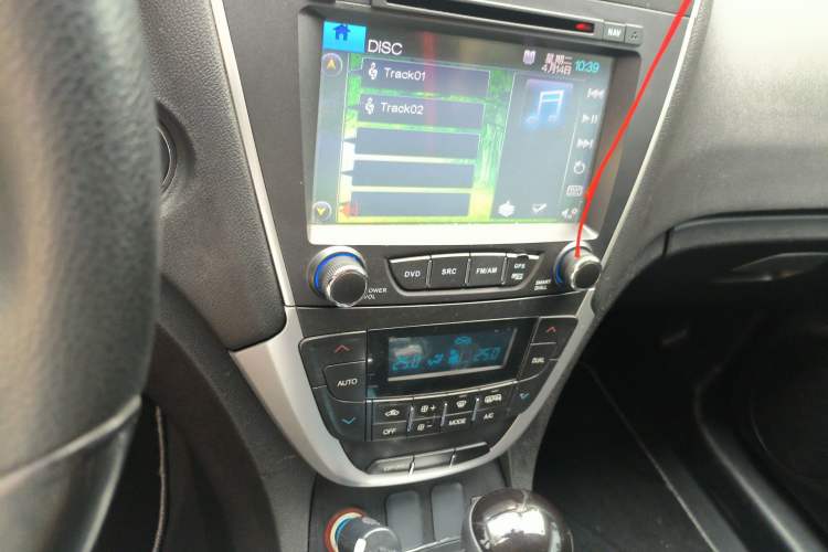 Used GAC Trumpchi GS5 2013 2.0L Automatic Two-Wheel Drive Light Interior Special Edition Audio And AC Panel