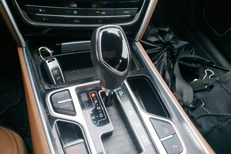 Used Geely Auto Emgrand GT 2017 2.4L Standard Version