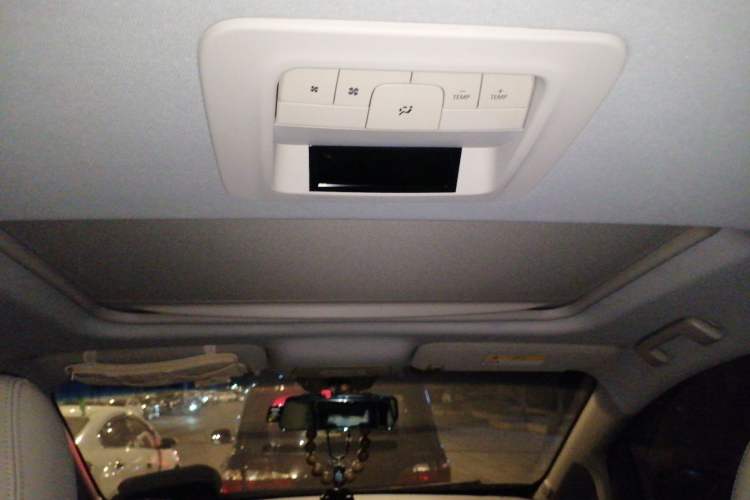 Used Buick GL8 2014 2.4L LT Luxury Business Executive Edition
