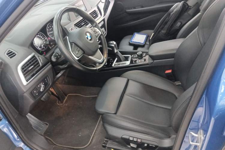 Used BMW 1 Series 2018 118i Sport Edition Left Front Seat
