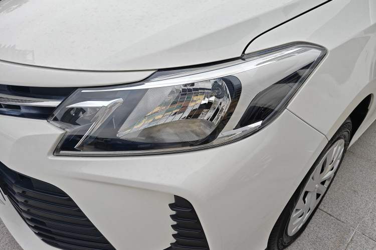 Used Toyota Vios 2021 1.5L CVT Innovation Edition Left Front Headlight