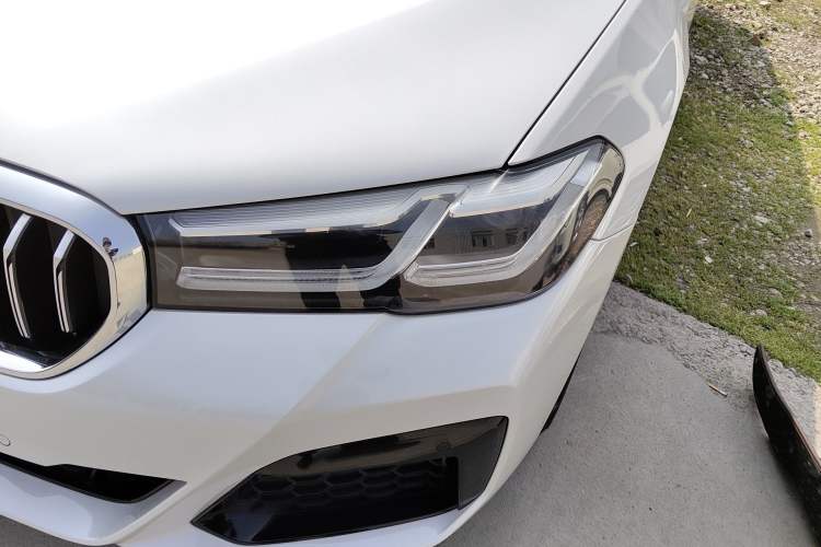 Used BMW 5 Series 2022 Second Facelift 530Li Leading Edition M Sport Package Left Front Headlight