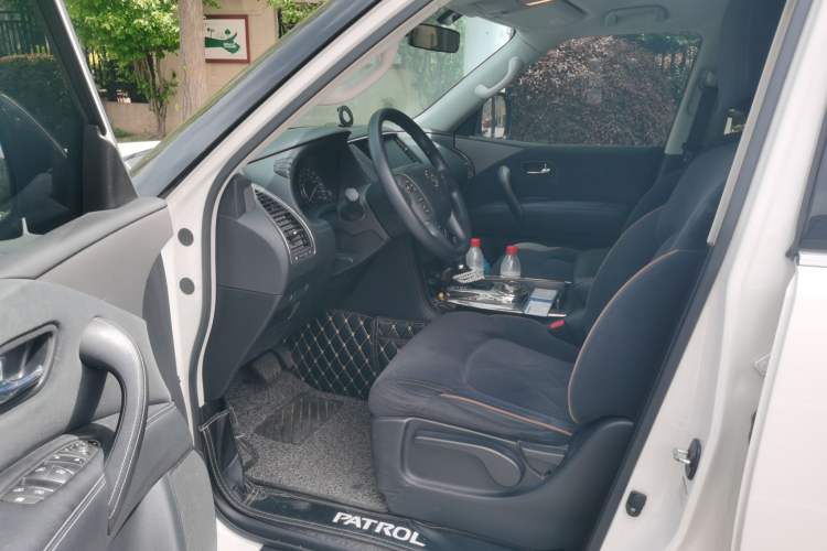 Used Nissan Patrol 2019 Y62 4.0L SE-T1 Middle East Driver Seat