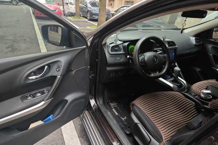 Used Renault Kadjar 2017 2.0L Two-Wheel Drive Fashion Edition