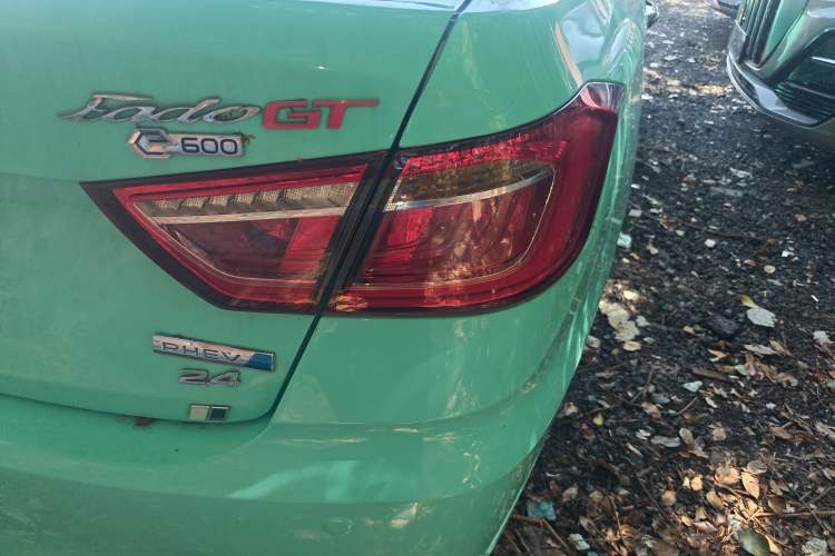 Used Changan Eado DT 2019 1.6L Manual Comfort Model China VI Standard
