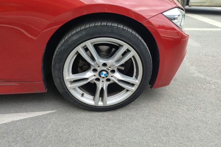 Used BMW 3 Series 2017 320i M Sport Exterior 7