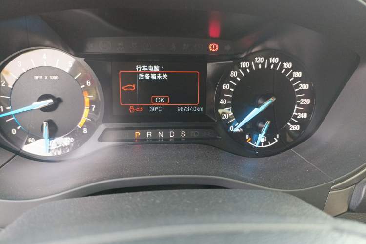 Used Ford Mondeo 2018 EcoBoost 180 Fashion Edition Odometer Close Up