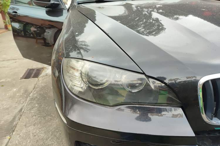 Used BMW X6 2011 xDrive35i Middle East version Right Front Headlight