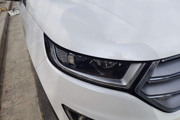 Used Ford Edge 2016 EcoBoost 245 Two-Wheel-Drive Titanium 7-Seater