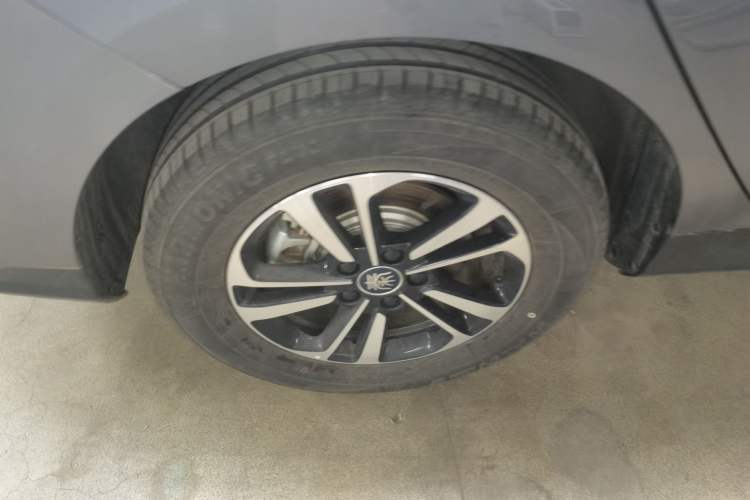 Used BYD Qin PLUS 2025 DM-i Smart Drive 120KM Superior Model