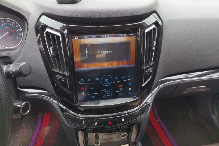 Used Haima S7 2017 1.8T Manual Leading Edition
