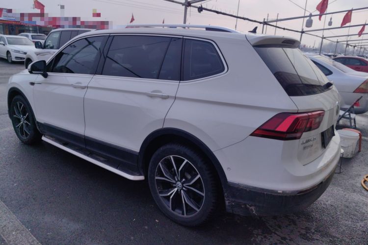 Used Volkswagen Tiguan L 2020 330TSI Automatic Two-Wheel Drive Smart Luxury Edition China VI Standard