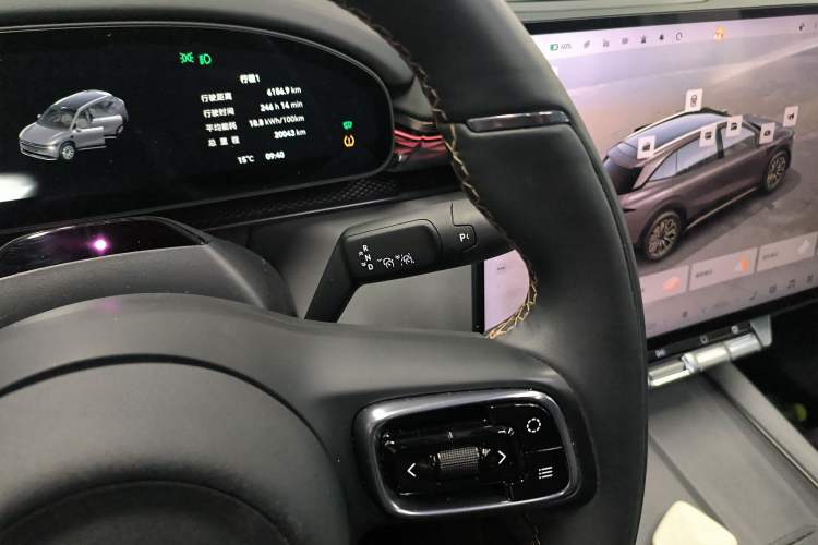 Used Zeekr 7X 2025 75 kWh Rear-Wheel Drive Intelligent Driving Version
