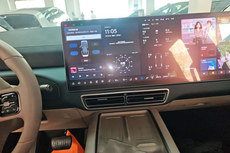 Used Li Auto MEGA 2025 Home Family Special Edition