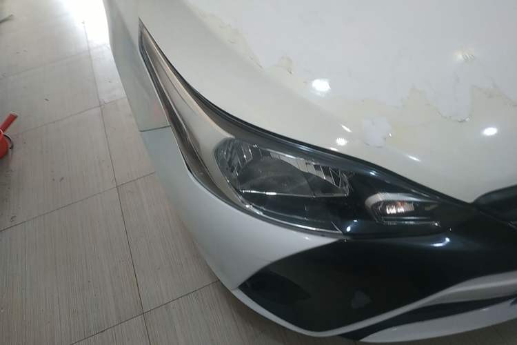 Used Toyota YARiS L Zhi Xuan 2016 Revised 1.5E CVT Charming Edition Right Front Headlight