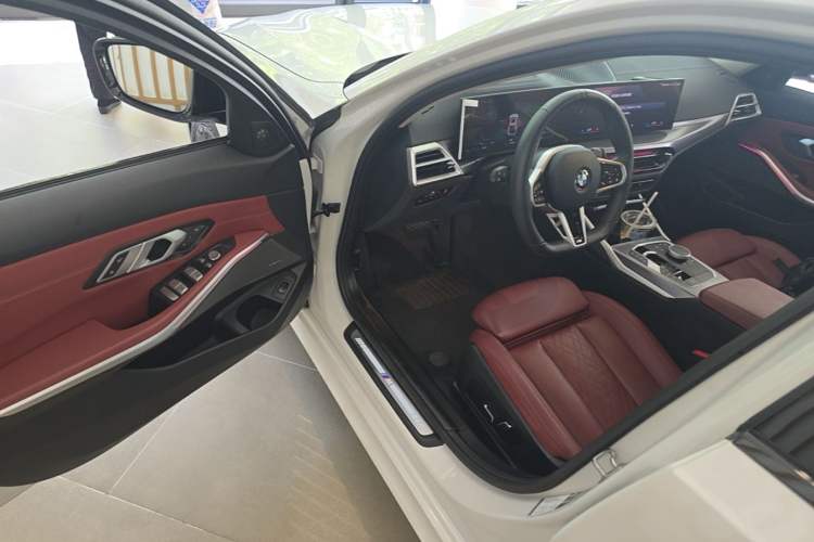 Used BMW 3 Series 2025 330Li M Sport Shadowline Package
