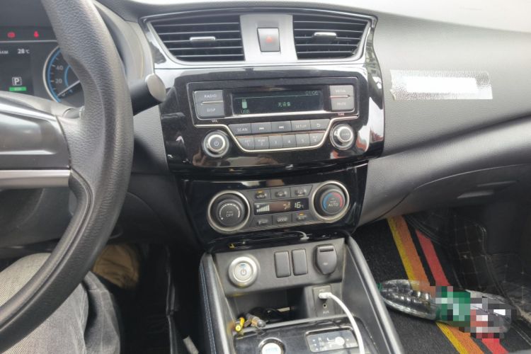 Used Nissan Sylphy EV 2018 Smart Edition Audio And AC Panel