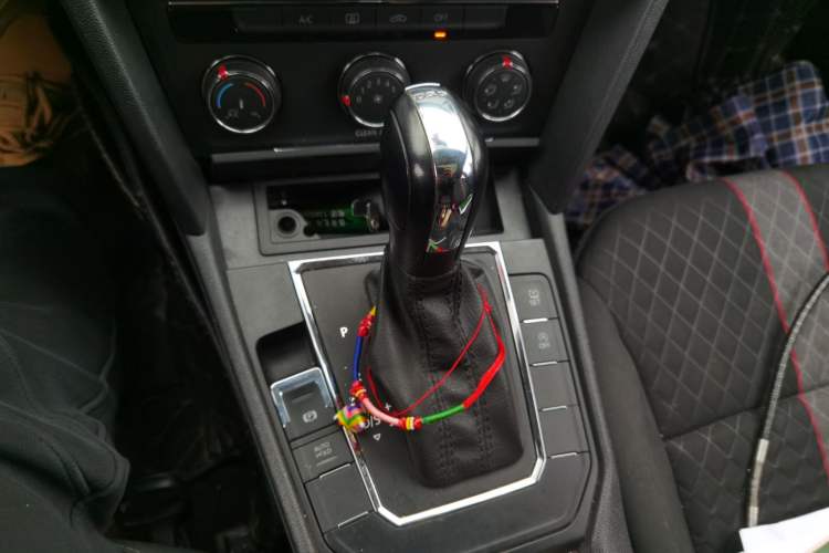 Used Volkswagen Lamando 2019 230TSI DSG Vision Edition China VI Standard
