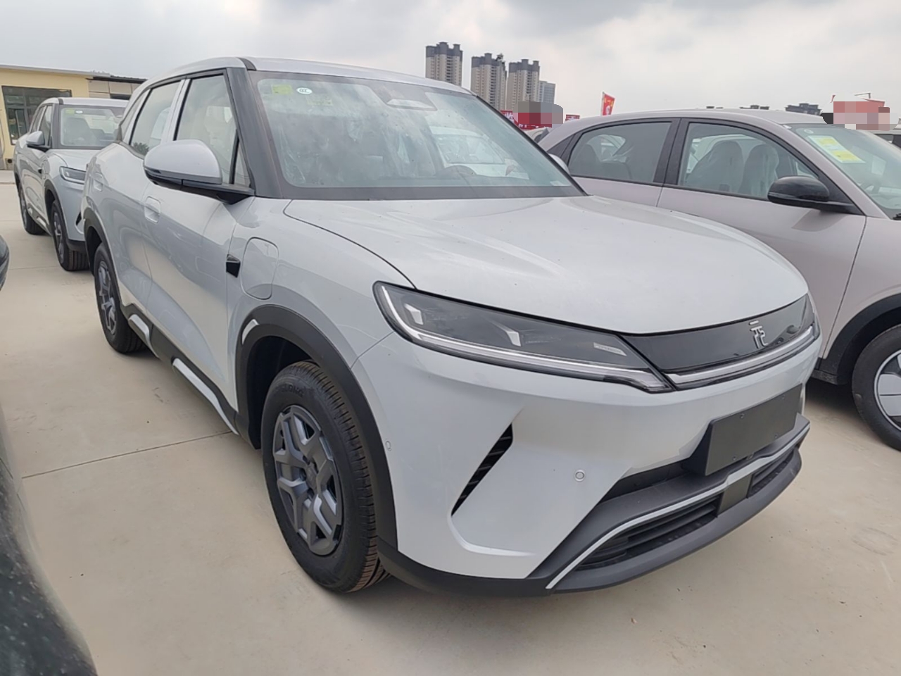 BYD Yuan UP 2025 Intelligent Driving Version 401 KM Dynamic Edition — снимка 3