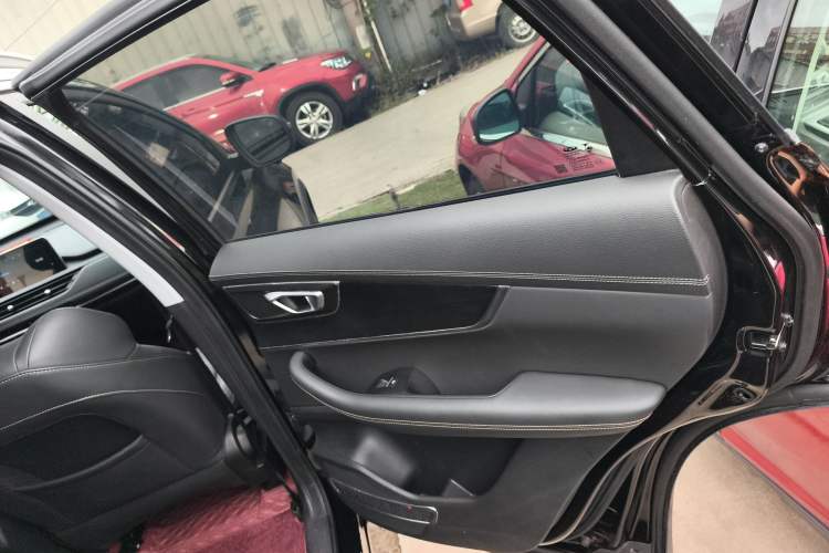 Used Chery Tiggo 8 2022 1.5 TCI Automatic Exclusive Edition 7-Seater