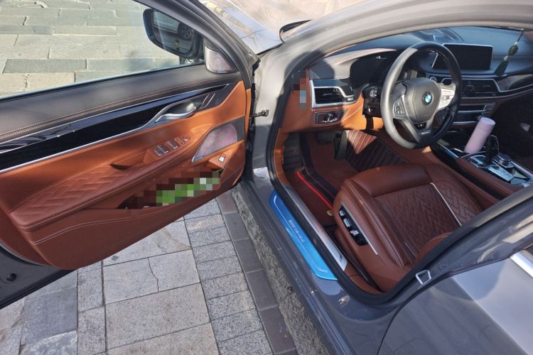 Used BMW 7 Series 2019 Updated 740Li Luxury Package Premium Edition
