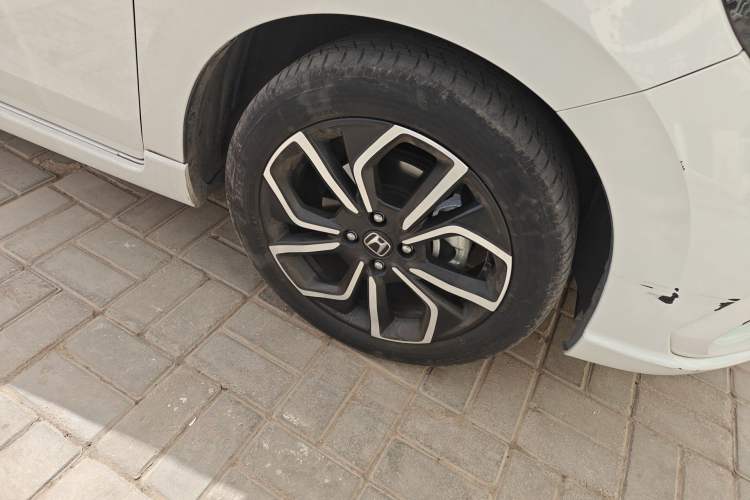 Used Honda LIFE 2021 1.5L CVT SPO-SS Dynamic Edition Right Front Wheel Hub