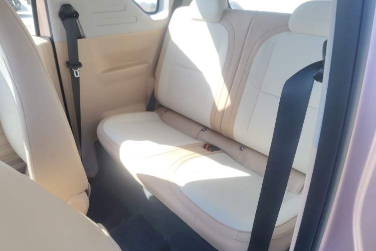 Used Geely Galaxy Panda 2024 Panda Mini 200km Endurance Bear