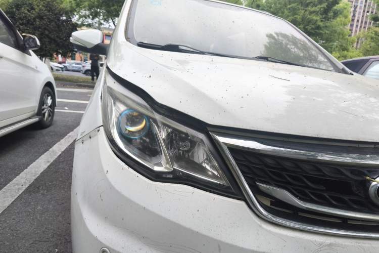 Used CHANGAN KAICHENG Oushang A600 2016 1.5L Manual Elite 7-Seater Right Front Headlight