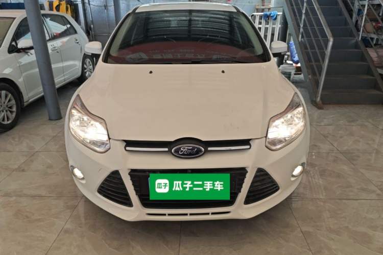 Used Ford Focus 2012 Sedan 1.6L Automatic Fashion Edition Front