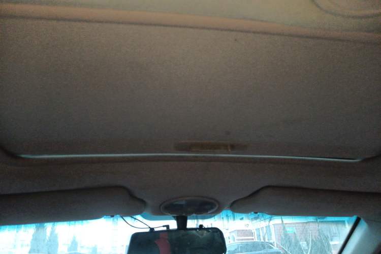 Used Buick Excelle 2013 1.5L Manual Classic Model
