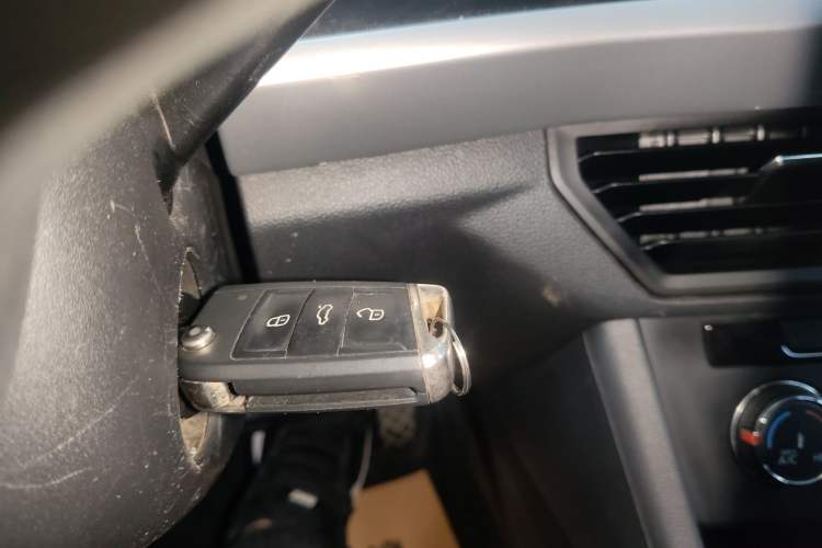 Used Volkswagen Bora 2019 1.5L Manual Fashion Edition Interior 1