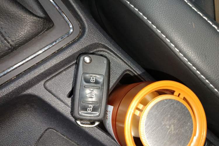 Used Volkswagen Lavida 2017 1.6L Automatic Comfort Edition Vehicle Key