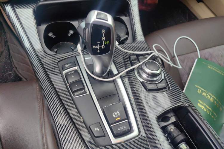 Used BMW 5 Series 2013 520Li Elegant Edition Gear Lever