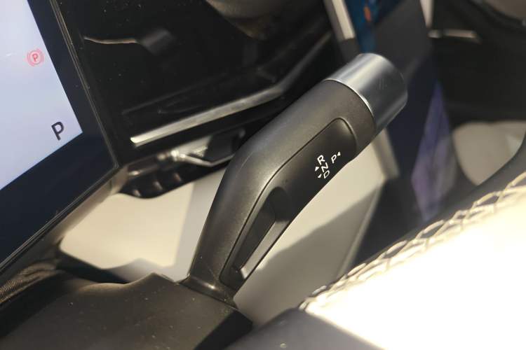 Used Geely Galaxy L6 2023 125km MAX