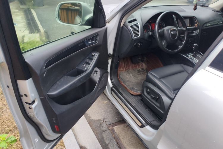 Used Audi Q5 2010 2.0TFSI Trendy Edition
