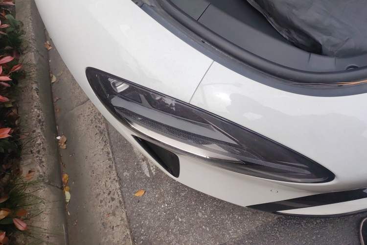 Used Xiaomi Auto SU7 2024 Four-Wheel Drive Ultra-Long Range Advanced Intelligent Driving Max Edition
