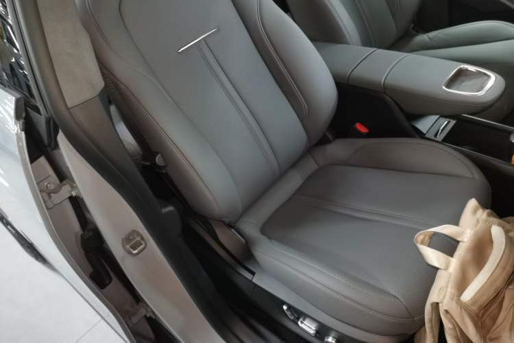 Used Zeekr X 2025 5-Seater Four-Wheel Drive Sport Version Right Front Seat