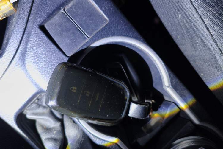 Used Toyota Levin Hybrid E+ 2019 1.8L PH GS E-CVT Elite Edition Vehicle Key