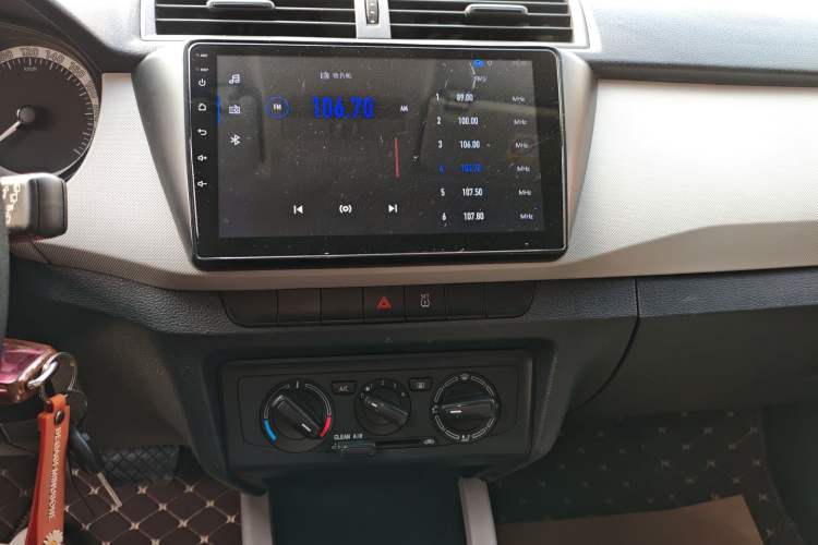 Used Skoda Fabia 2017 1.4L Automatic Car Enjoy Edition