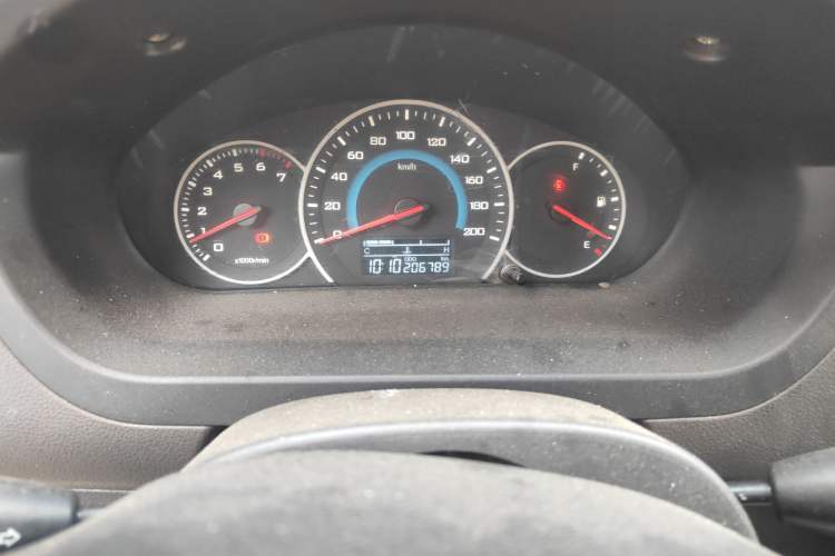 Used Wuling Rongguang V 2016 1.5L Standard Version
