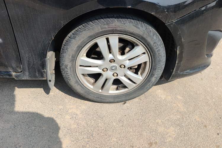 Used CHANGAN Alsvin V5 2012 1.5L Manual Dream Edition
